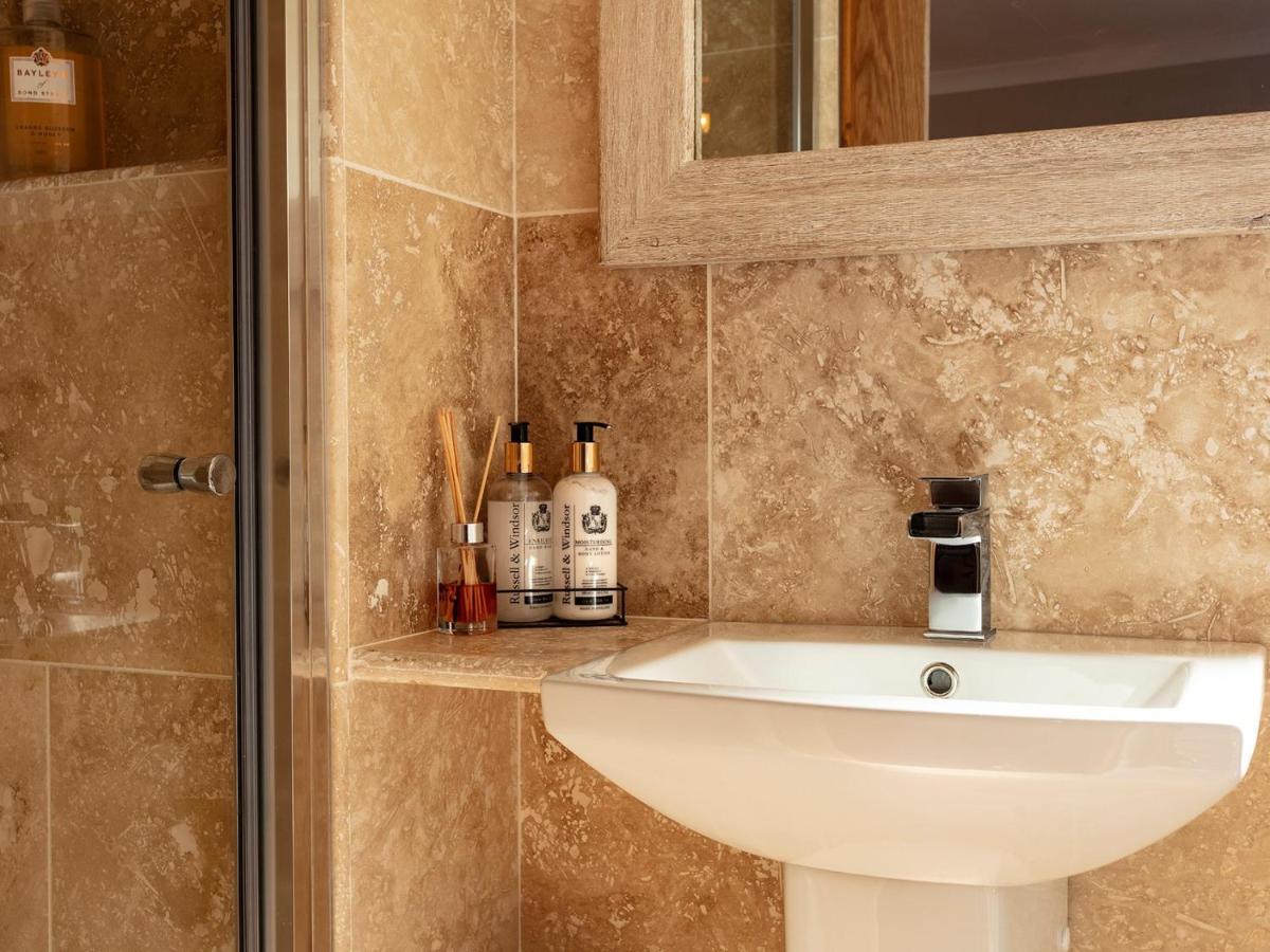 The Birches Bed & Breakfast Dundonnell Екстер'єр фото